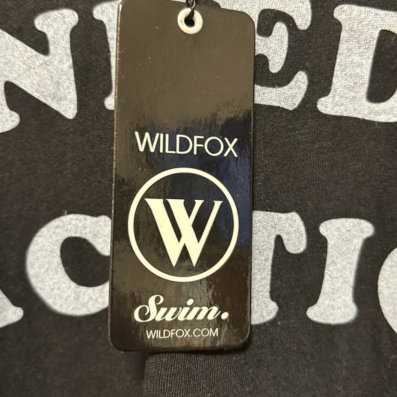 Wild fox Swim “I need a vacation” tee/swim cover-up, black, labeled 2 (2X) NWT - Picture 4 of 8